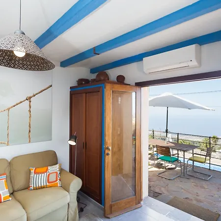 Casa Erques I Y Ii Guia de Isora (Tenerife)