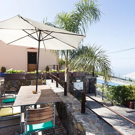 Casa Erques I Y Ii Holiday home *