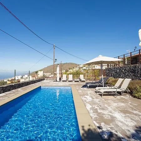 Casa Erques I Y Ii Holiday home
